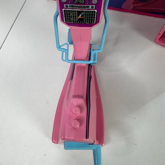 Vintage Barbie Mattel 1984 Workout Center 7975 REPLACEMENT/BOX -bike/locker only - Picture 2 of 11